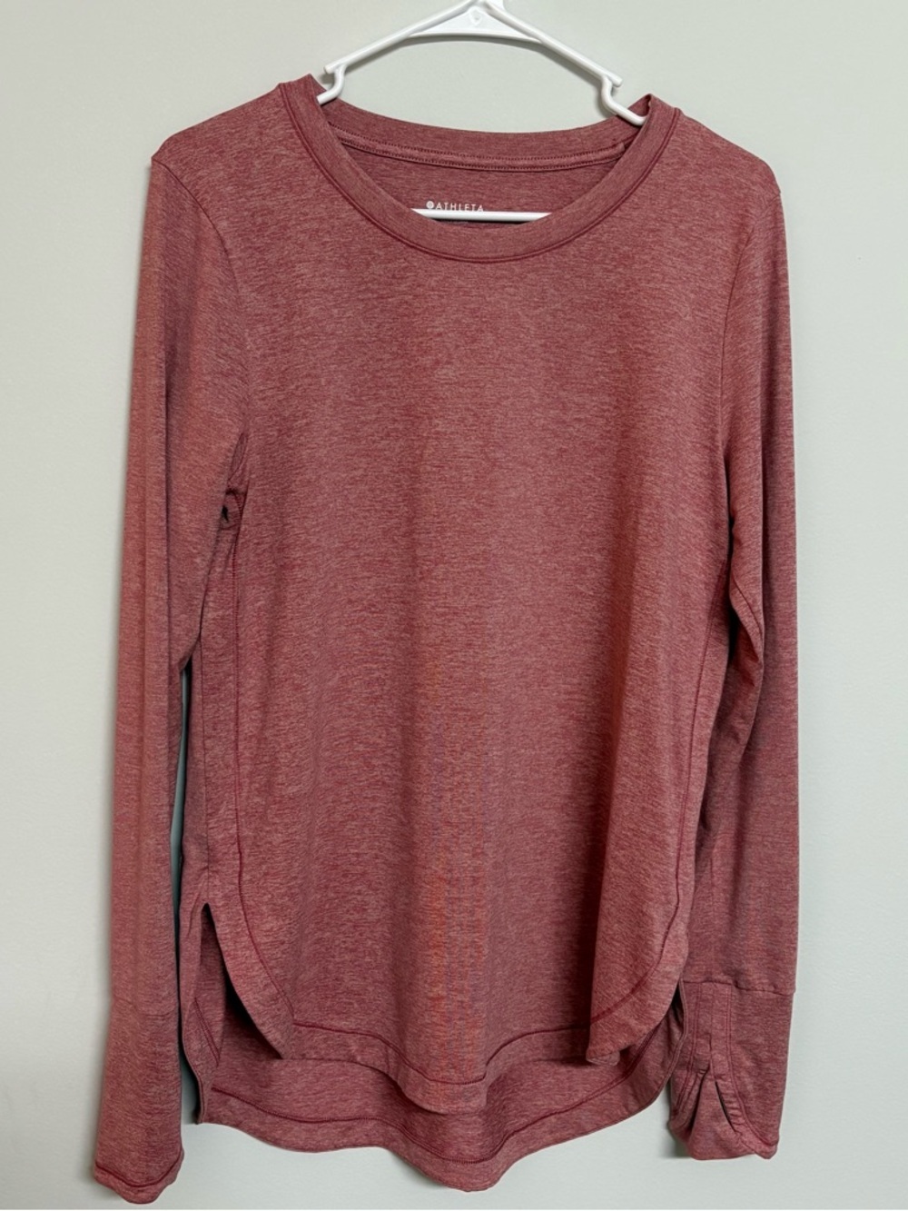 Athleta Women’s M Rose Heather Long Sleeve Curved Hem Athletic Top
